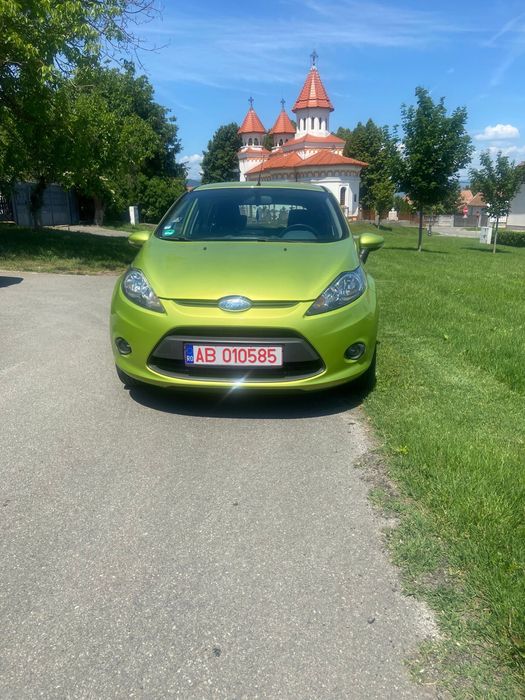 Vand Ford Fiesta 1.3 Benzina