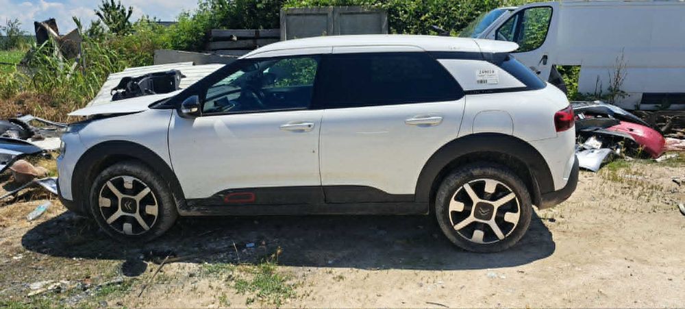 Citroen C4 Cactus 1500 хди . На части