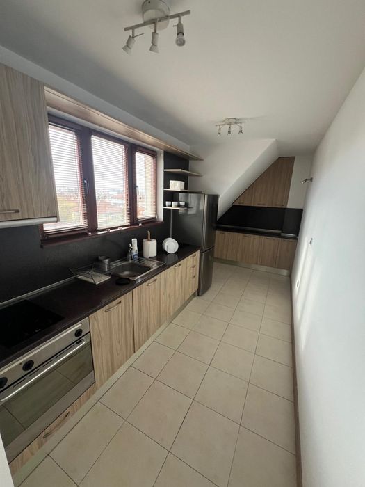 Дава се под наем Тристаен апартамент в София, Оборище - 120 кв.м за 1100 € - Снимка #2