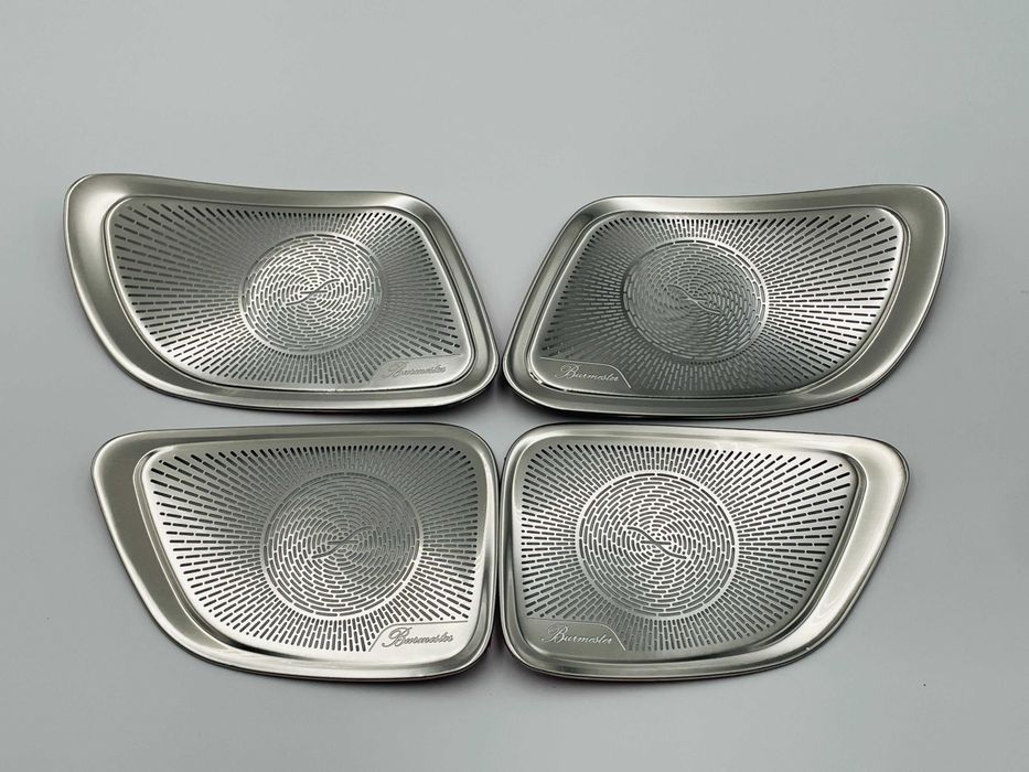 Embleme site Burmester Compatibile Mercedes C class W206 new