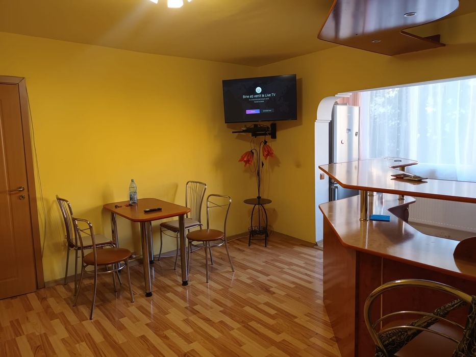 2 Dormitoare + Living  Rovine - Direct de la proprietar