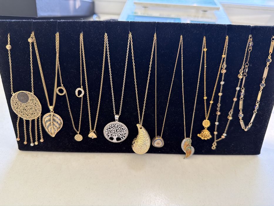 Златни Пръстени и обеци 160 лв . на грам