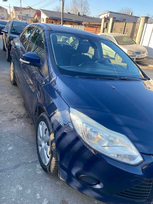 Vand ford focus 3 an fabricatie 2014 diesel 1,6 tdci caroserie sedan