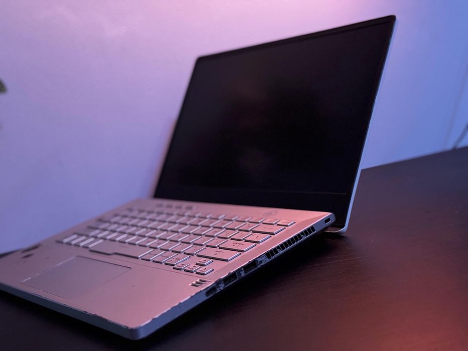 Laptop Gaming  RTX 3060  AMD RYZEN 9 5900hs Asus Rog Zephyrus g14