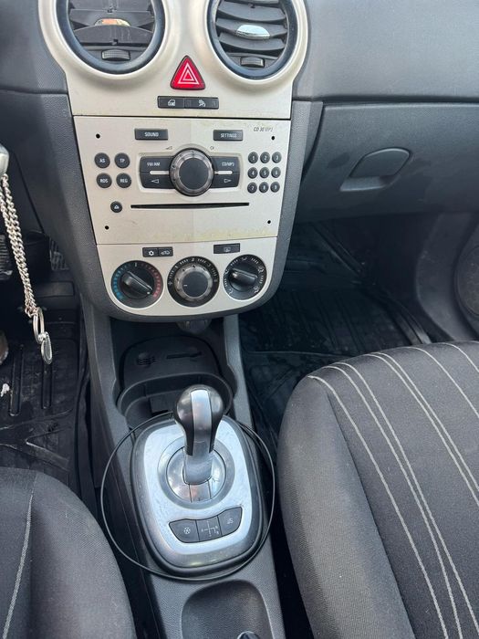 Опель корса д 2008 года