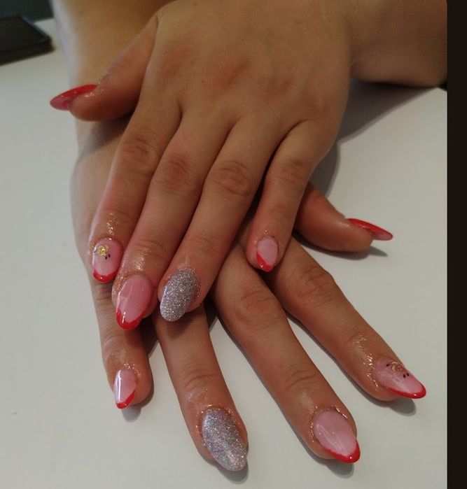 Ultimele 10 locuri , Unghii gel