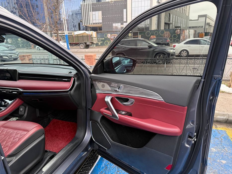 Сотилади: Jetour X70 plus Dubai versiya