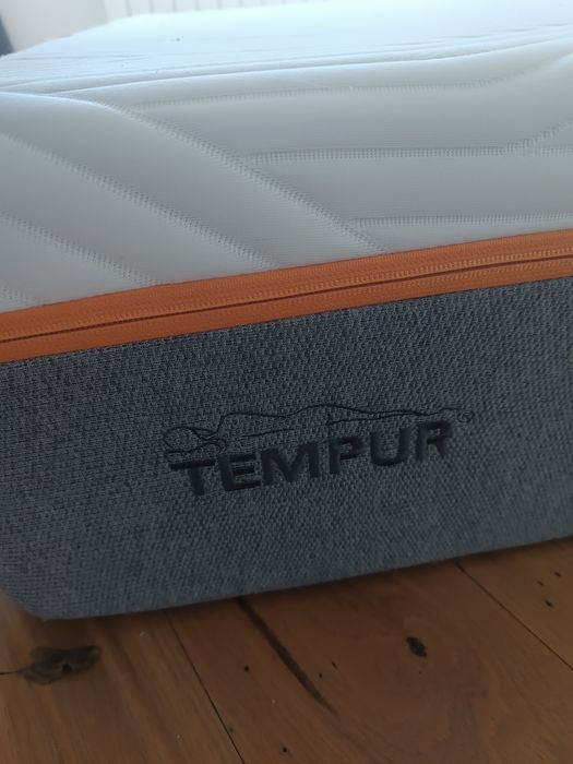 Матрак Tempur Elite 90/200 два броя