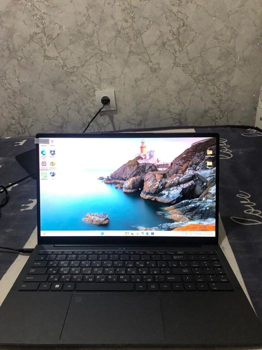 ноутбук VIOTEK идеал