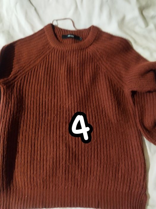 Пуловери -четири