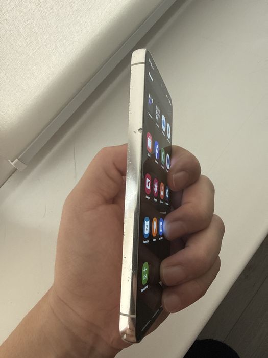 Samsung S23 за 130000тг