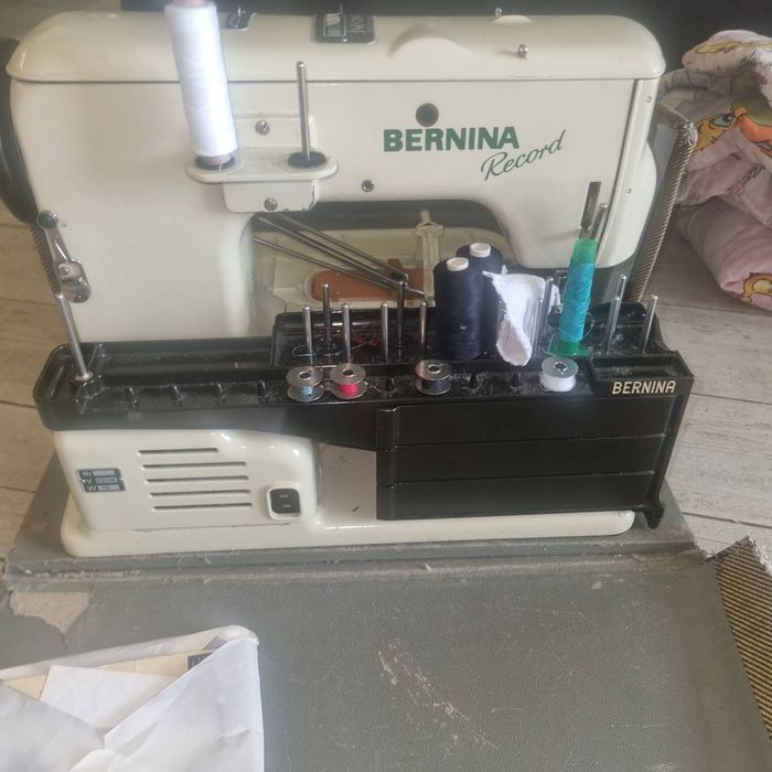 Шевна машина  Bernina