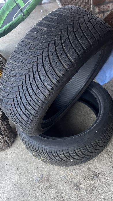 Anvelope de iarna-2 buc  FIRESTONE 255/45R20 105V