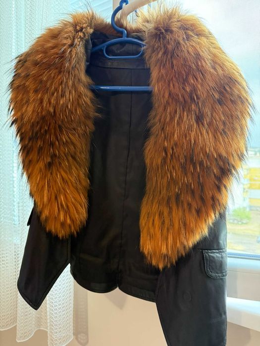 Елек от естествена кожа с ест косъм яка от кожа на миеща мечка raccoon