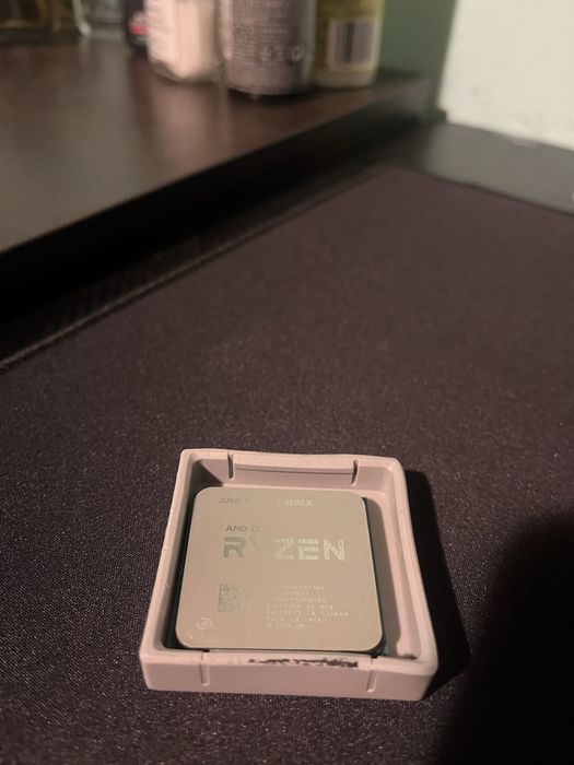 Процесор AMD Ryzen 5 3500X