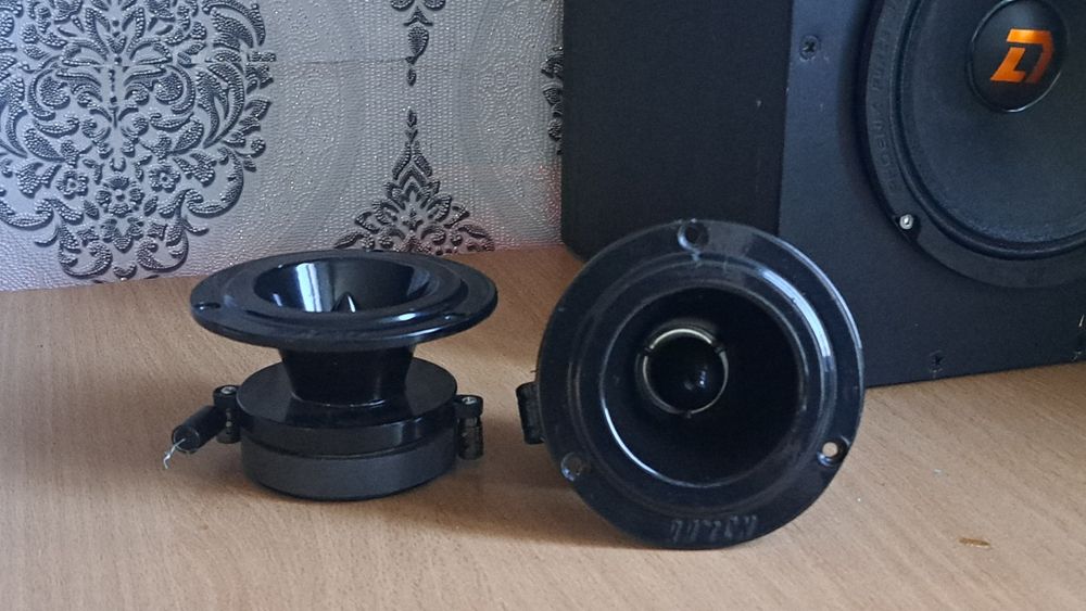 Продам динамики Dl Audio