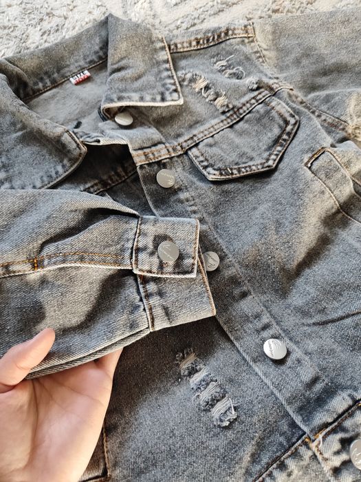 Продам джинсовую двойку