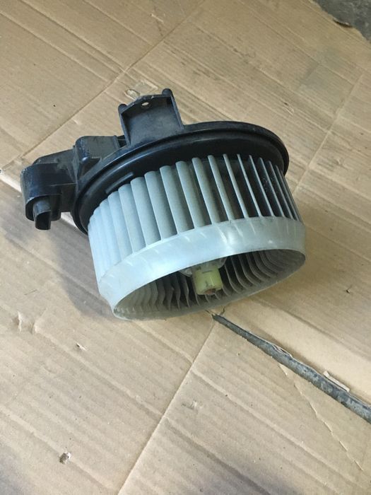 Aeroterma Bord Toyota Camry. 2007-2011. Volan stinga.