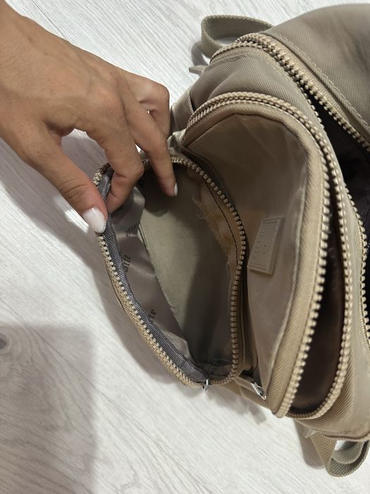 Раница , дамска, водоестойчива