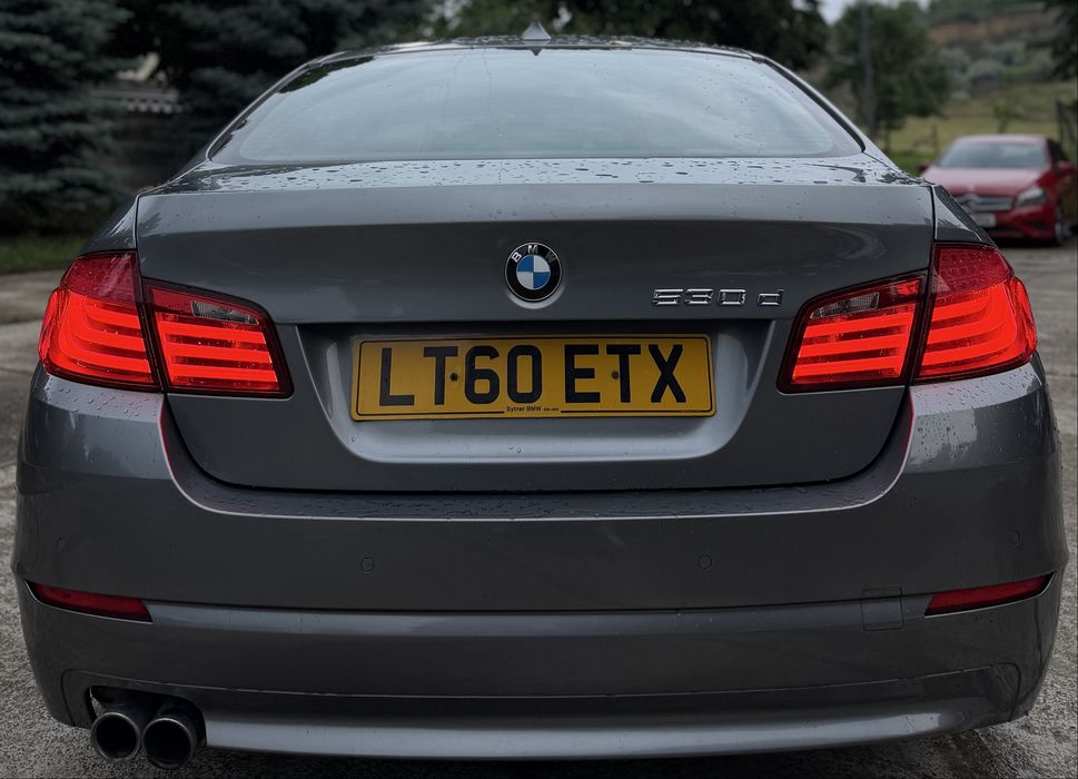 BMW - F10 - 530d - Seria 5 - 2011 - 3.0 Diesel - Euro 5 - 245 CP - Automat - 8+1 - Trepte - Navigatie Mare - 2 Chei - Interior M seria 7 - Bi•Xenon -