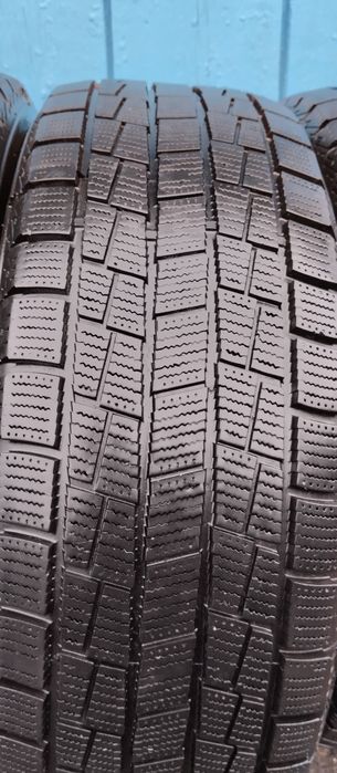 Резина зимняя липучка