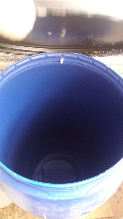 Бочка пластиковая 170 литров