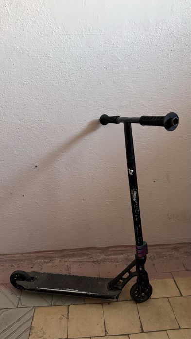Продам самокат трюковой
