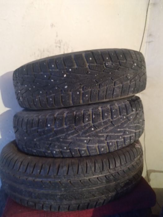 Продам резину 175/70  13