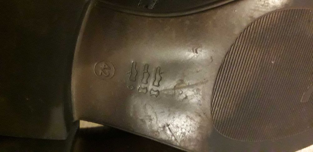 Pantofi barbatesti, marca nicolis, marimea 42, culoarea neagra