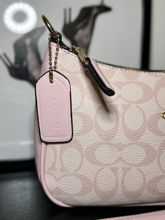 Geanta coach de umar