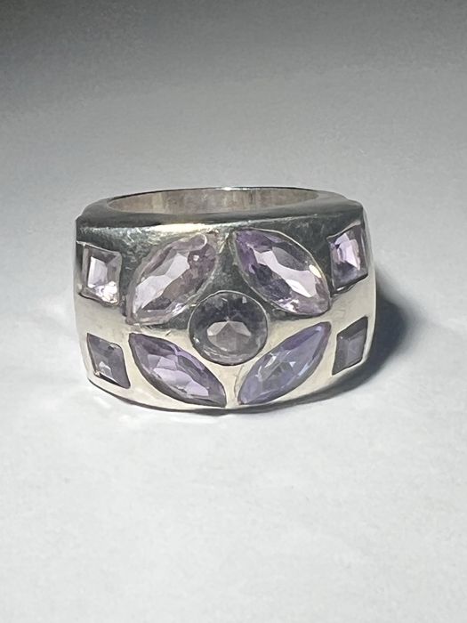 Inele de argint cu pietre naturale