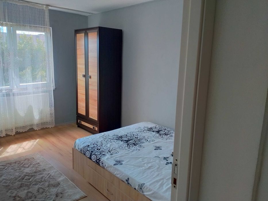 Se închiriază apartament 2 camere