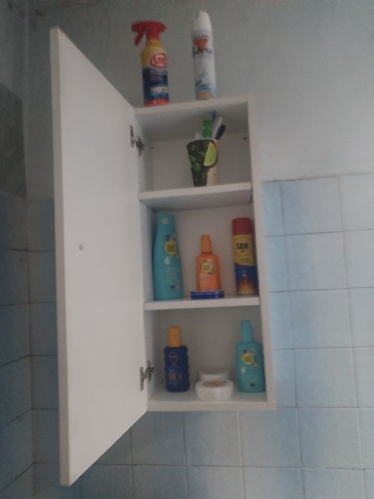 Dulăpior de baie