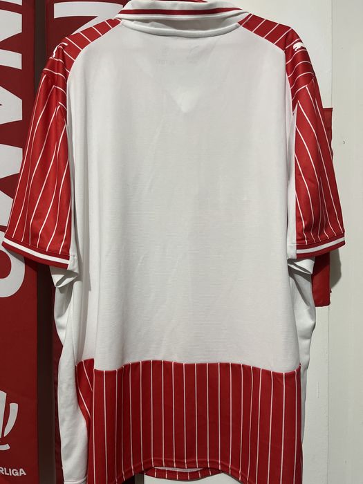 Vand/Schimb tricou Dinamo sezon 2025-2026