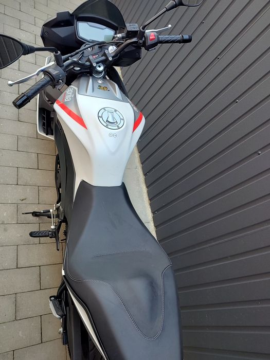 Motocicleta  Aprilia Tuono, 125 cm, an 2023
