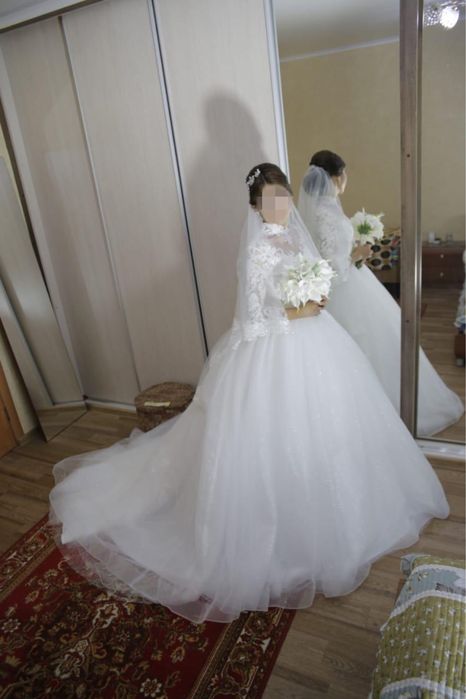 Свадебное платье