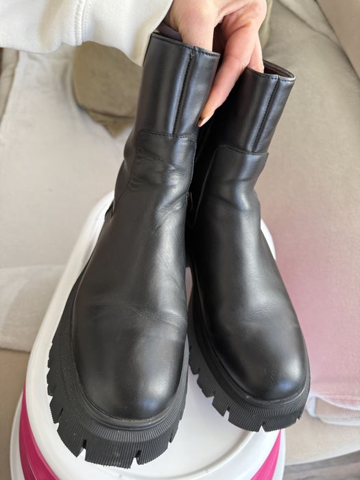 Ghete bocanci piele naturala 37 zara