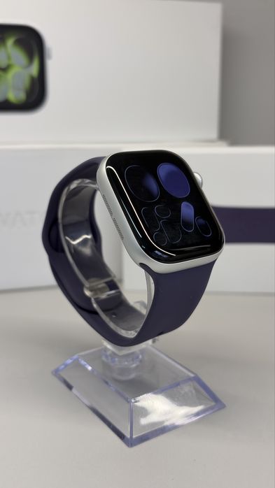 Apple Watch 11, Silver, 42MM, GPS, Purple Band, Fullbox