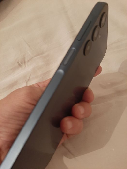 Продам телефон...