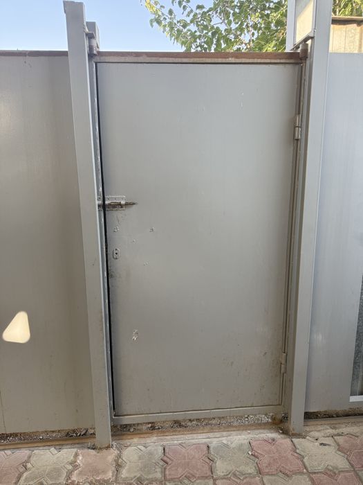 Ворота в частный дом