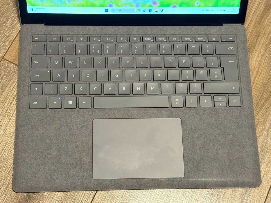 Microsoft Surface laptop 4 i5-1145G7/8RAM/256SSD/Iris XE/QHD Touch