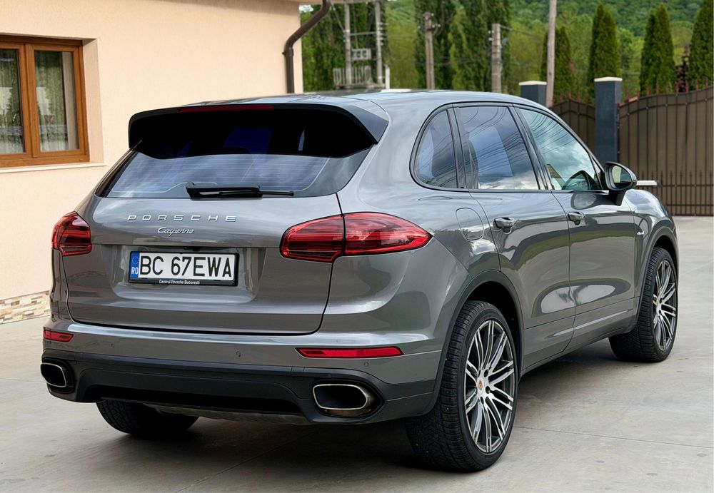 Porsche Cayenne 3.0 Diesel • Euro 6 • 2016 • Full Service • Fără daune