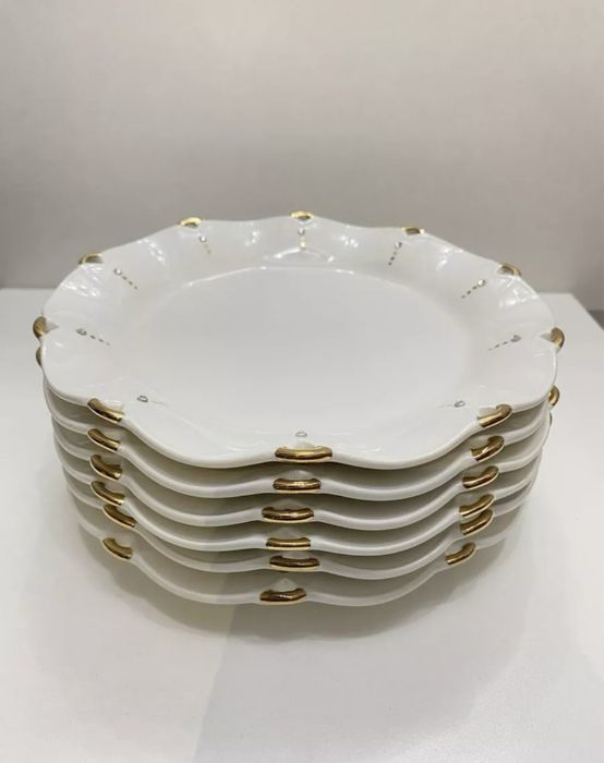 Набор тарелок 6 штук диаметром 25 см