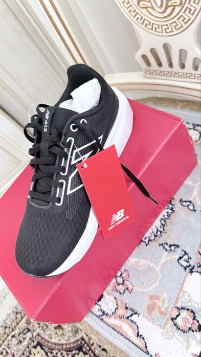 Кроссовки  new balance