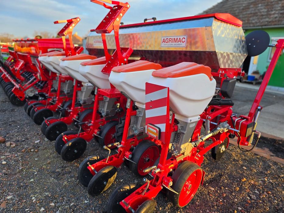 Agrimac AGRIMAC, model APS-D6/IJC Minimum-Till Semanatoare pneumatica de precizie 6 Randuri