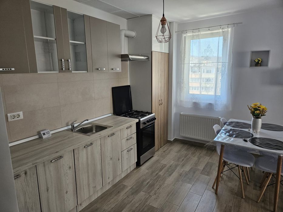 Închiriez apartament 2 camere