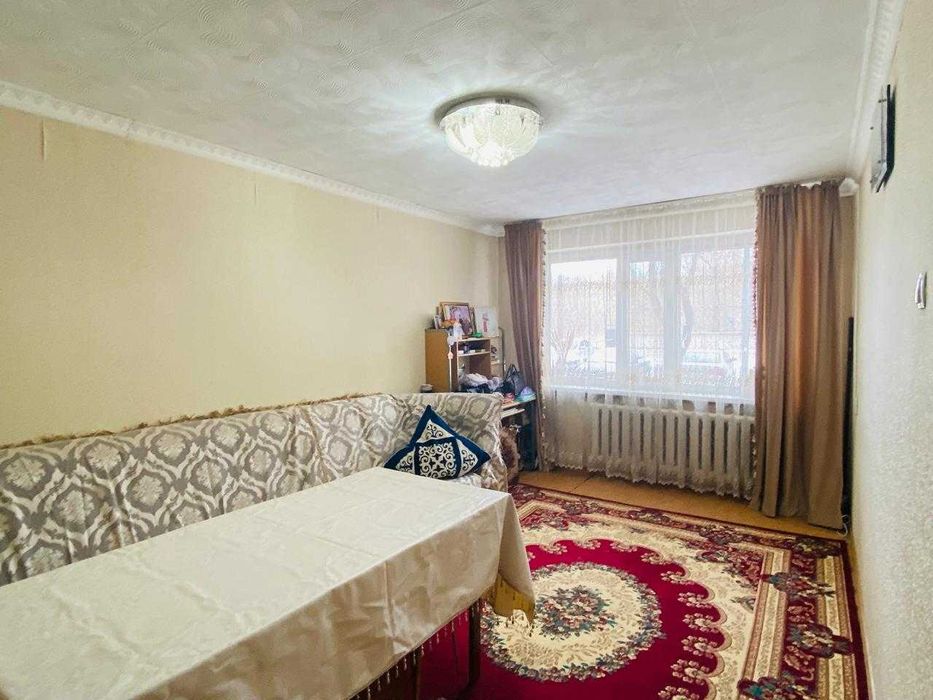 Продаю хорошую 2-комнатную квартиру в 16 микрорайоне