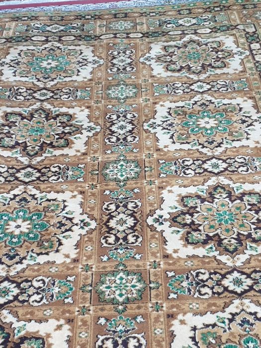 Ковёр натуральный шерстяной