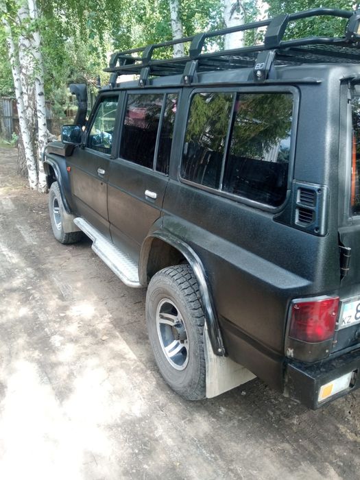 Ниссан Патрол y 60