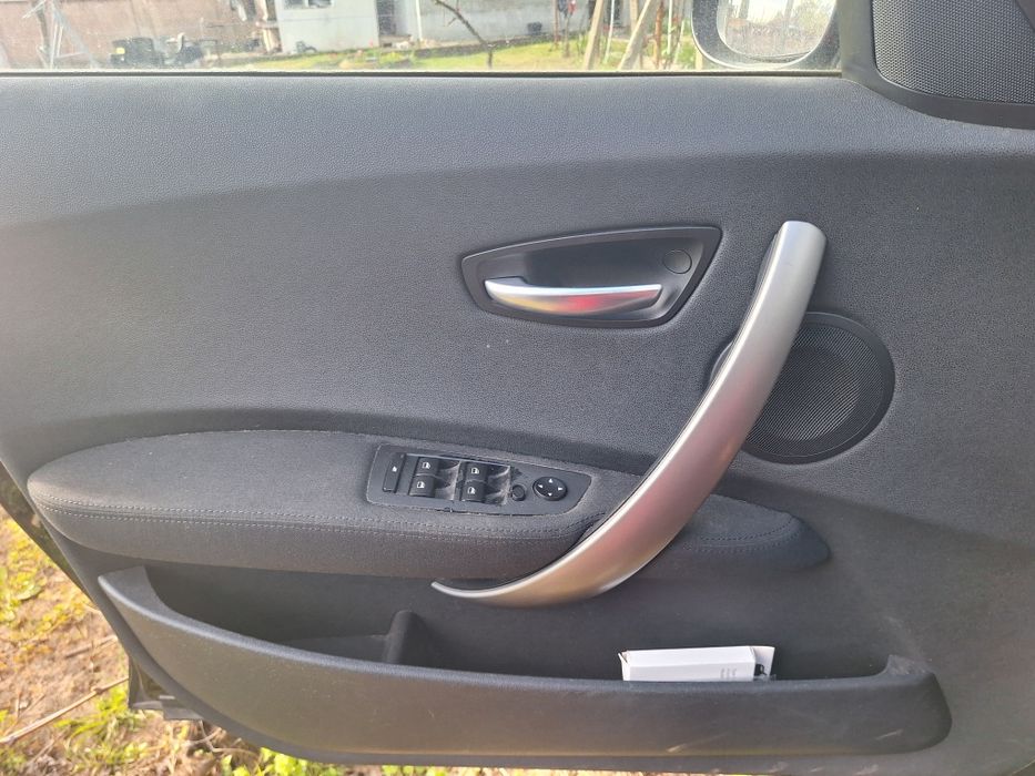 Продавам BMW e87 118i на части